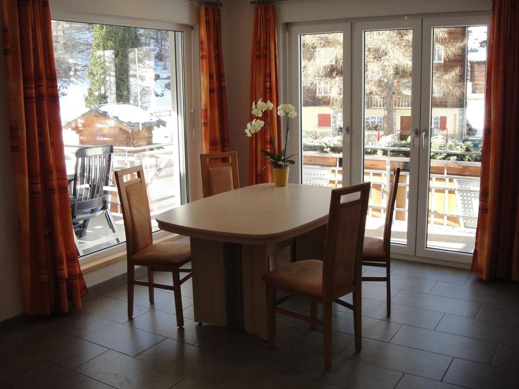 Haus Alpenstern Saas-Grund Quarto foto