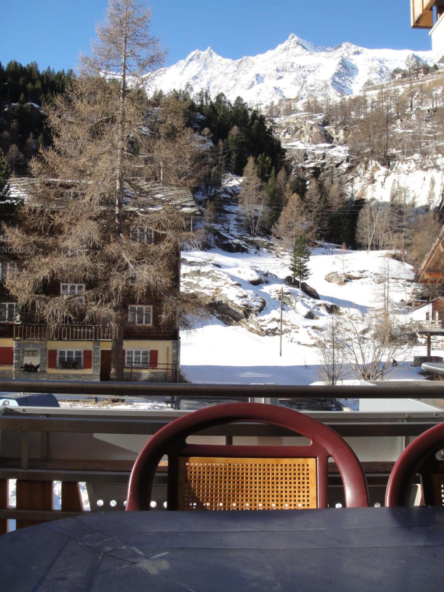 Haus Alpenstern Saas-Grund Quarto foto