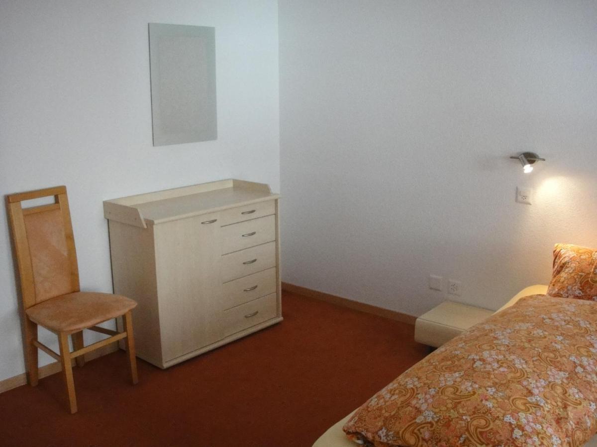 Haus Alpenstern Saas-Grund Quarto foto